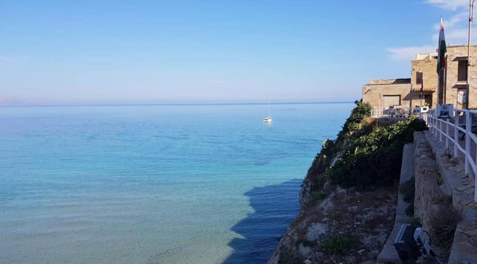 مبيت وإفطار تيراسيني By The Sea المظهر الخارجي الصورة